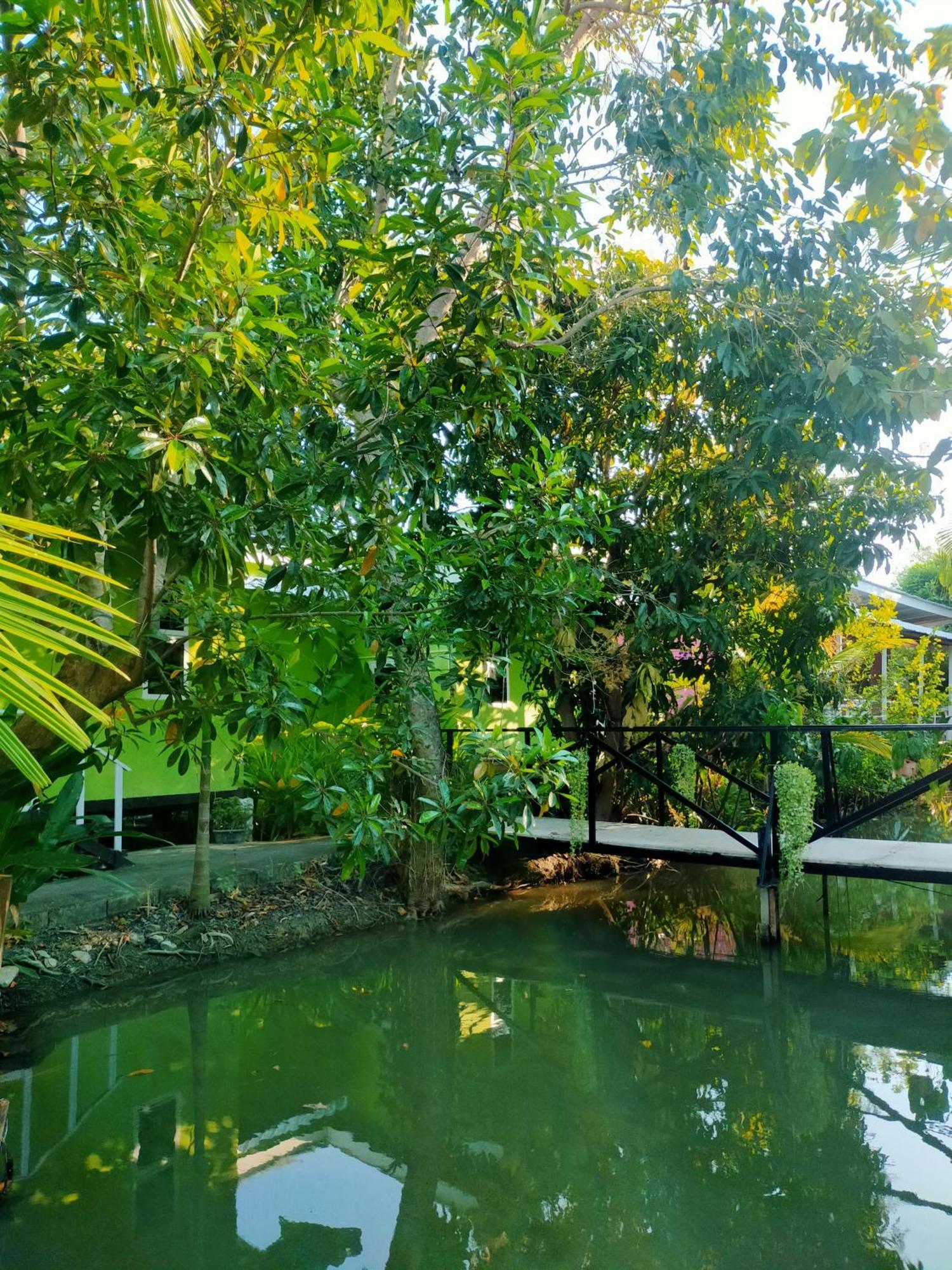 Ban Suan Lung Rin Hotel Kanchanaburi Eksteriør billede